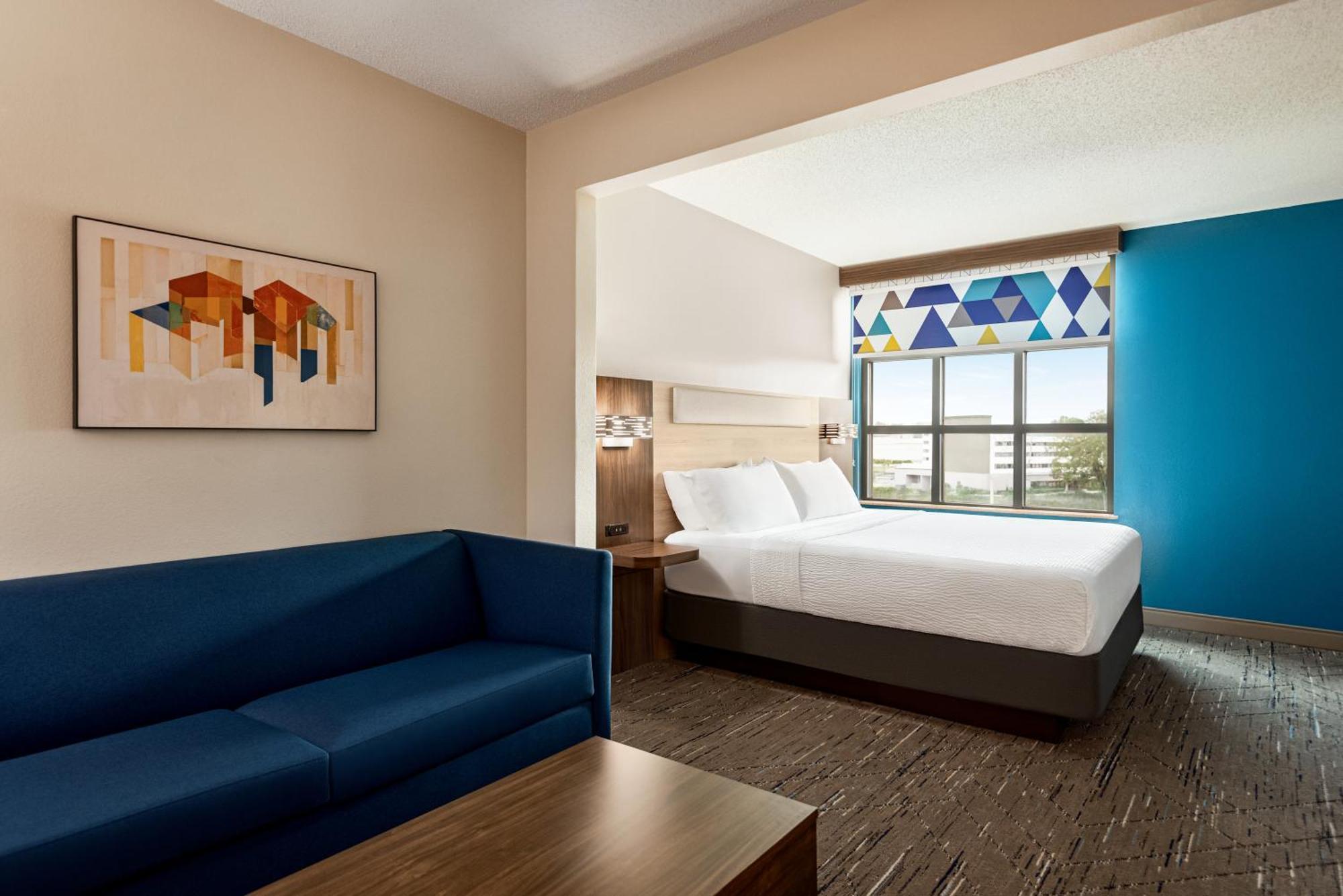 Holiday Inn Express & Suites Mobile West I-10 By Ihg Tillmans Corner Exterior foto